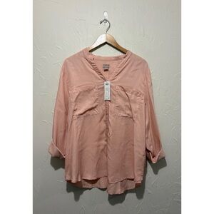 NWT Chico’s salmon rolled sleeve full button-up shirt (size 3 [16/18])